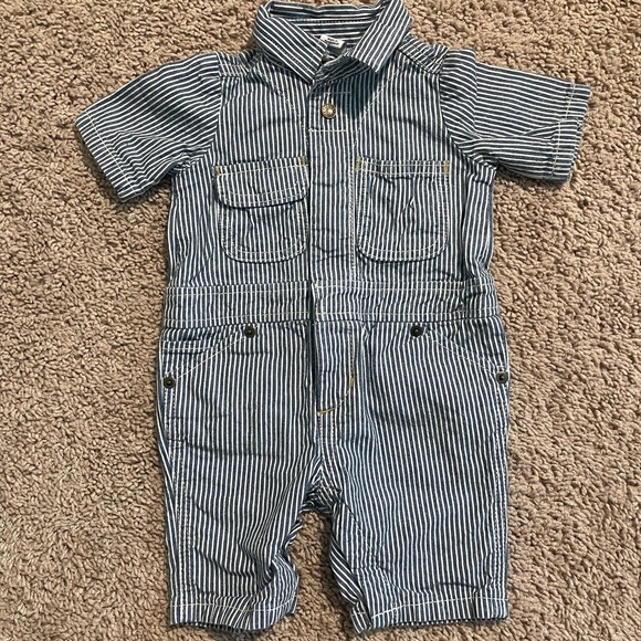Baby Gap Boy Outfit - Picture 1 of 2